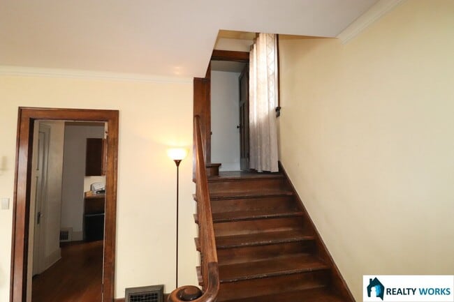 Photo - Spacious 4 Bedroom Home with Classic Charm