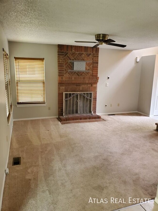 Photo - 11513 Wray Ct
