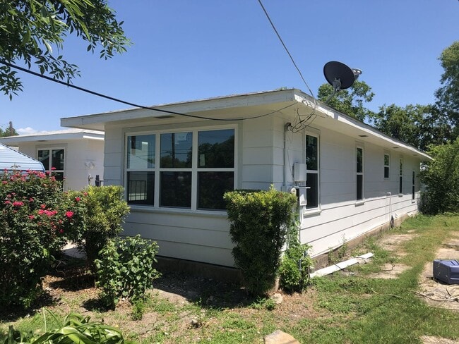Photo - Newly Renovated & Move-In Ready 3-Bedroom with Pet-Friendly Perks! Pet Fee Waived!