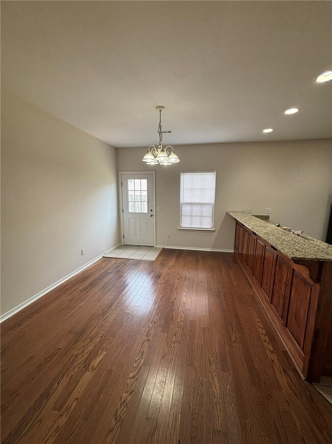 Photo - 3100 SW Deerfield Blvd
