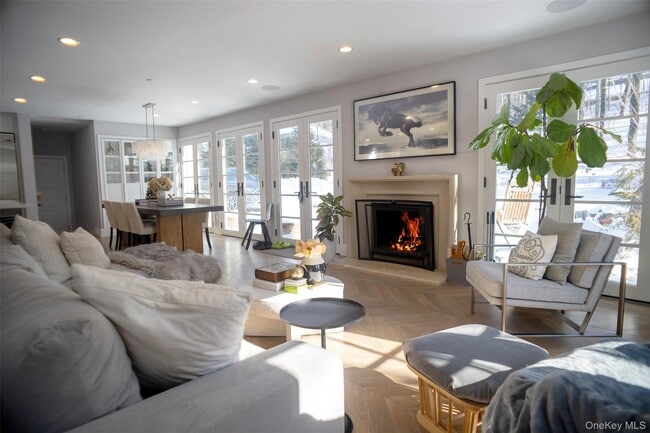 Photo - 1144 Post Rd