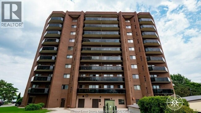 Photo - 3663 Riverside Dr E Unit 807