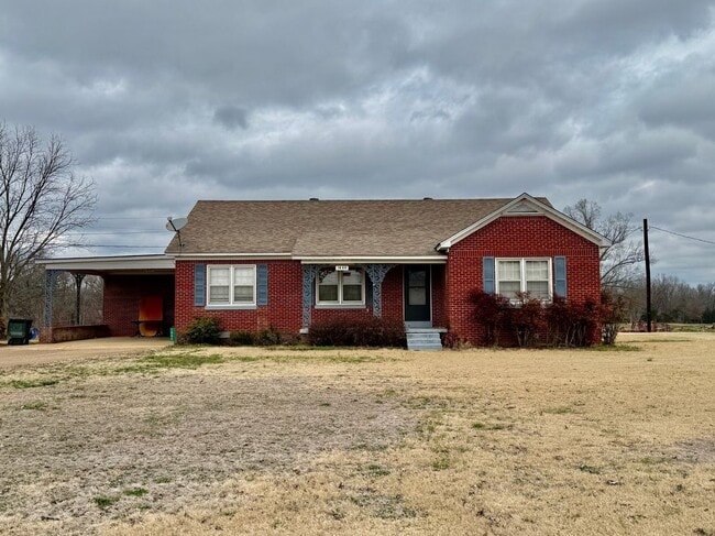 Photo - 1880 Atoka Idaville Rd