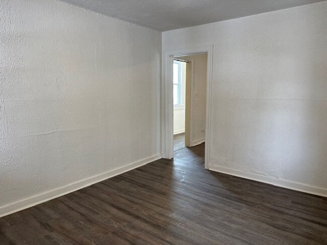 Photo - 281 Hoffman Ave Unidad 1