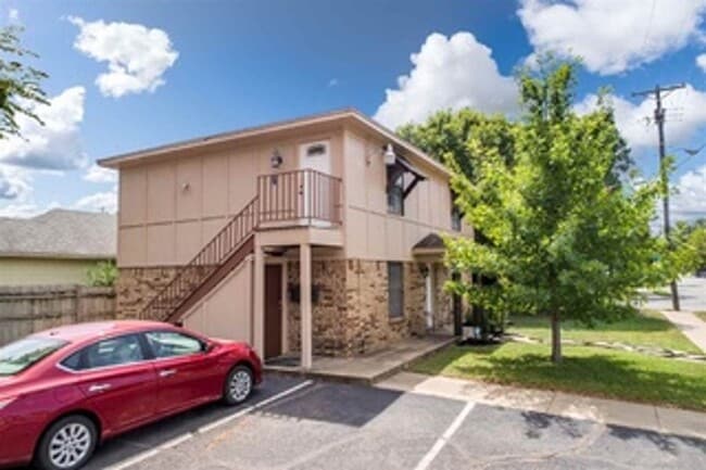 Photo - 2 Bed/2 Bath