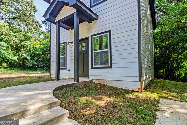Photo - 115 Emily St