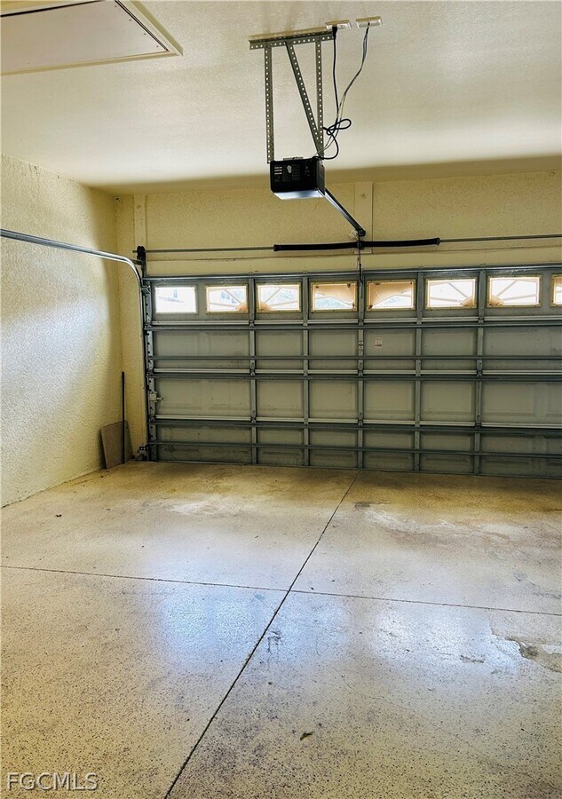 Photo - 19933 Lake Vista Cir