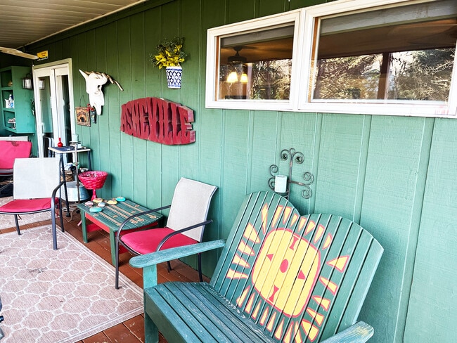 48 Holly Hill Dr Unit B