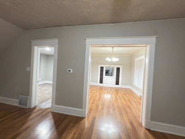 Photo - 1511 Indiana Ave