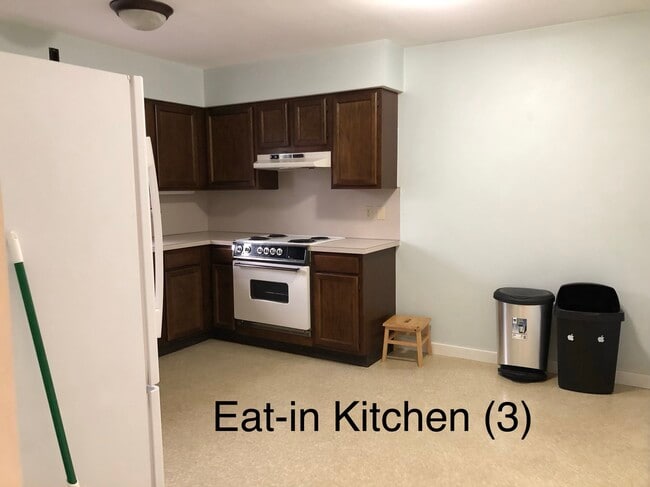 Photo - 49 Lincoln Ave Unit 49 Lincoln Avenue