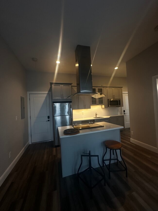 Photo - 191 Washington Ave