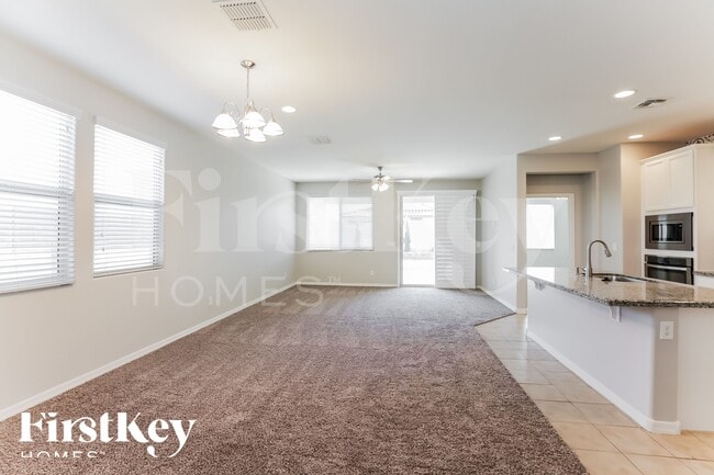 Photo - 2027 Kenton Way