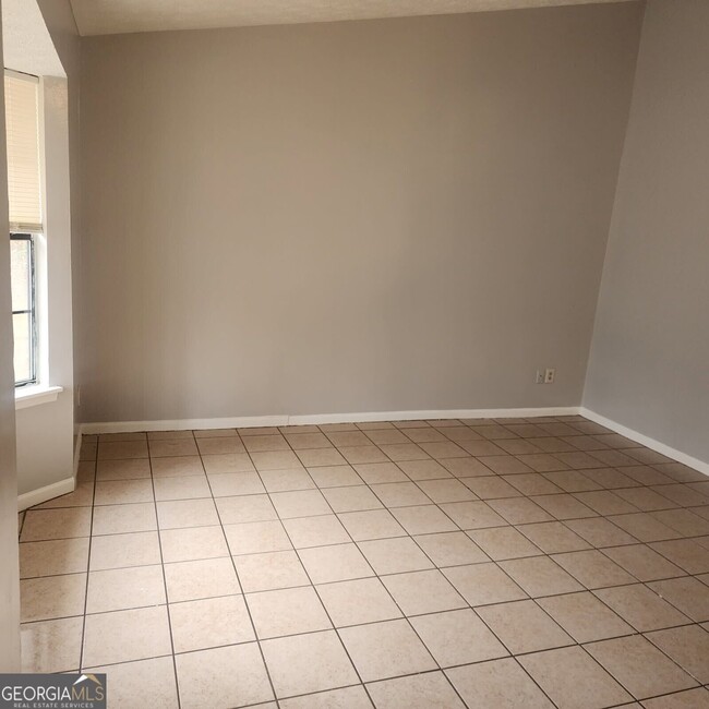 Photo - 3981 Skidmore Ct