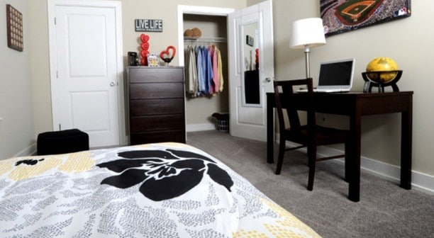 Photo - Ave at Norman