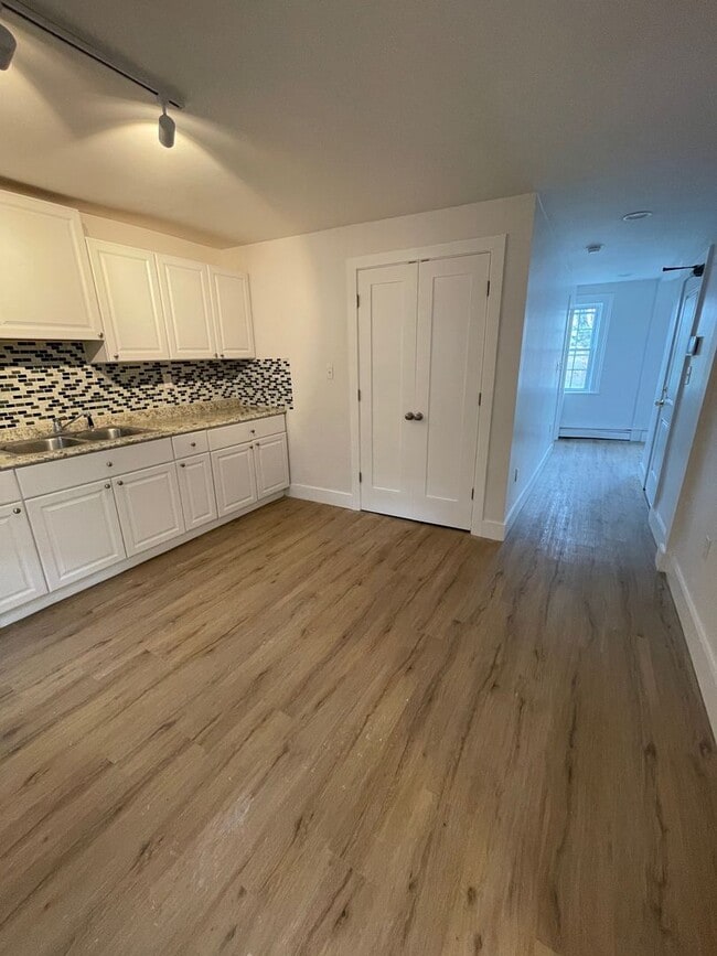 Photo - 305 Liberty St Unit 1 2nd floor