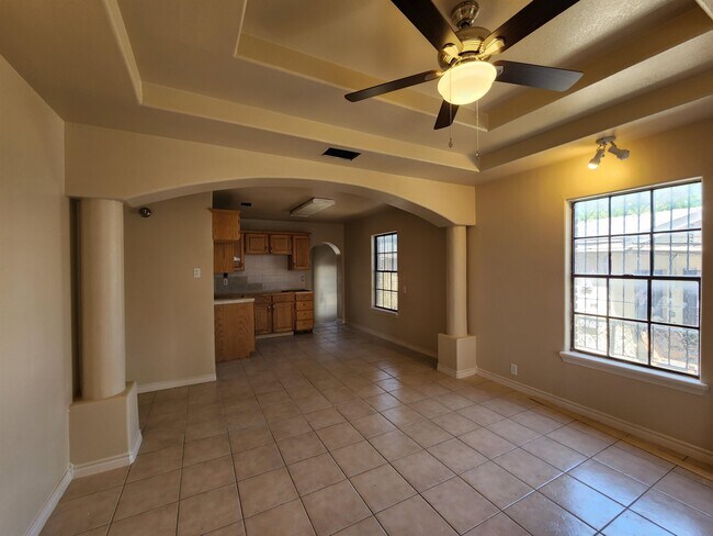 Photo - 2202 Blaine St House