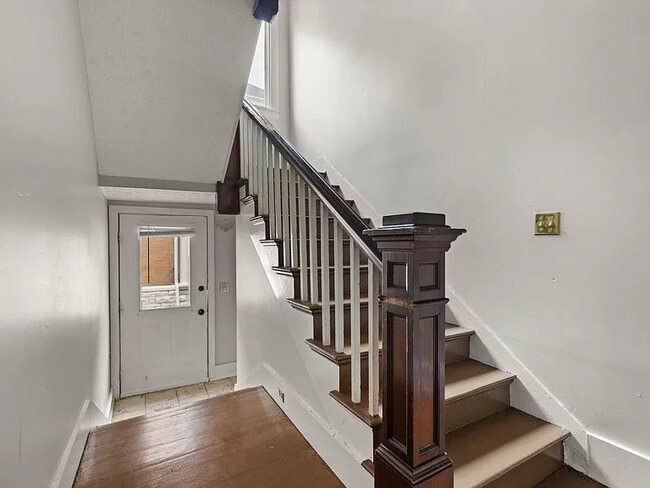 454 W Broadway St Unit 3