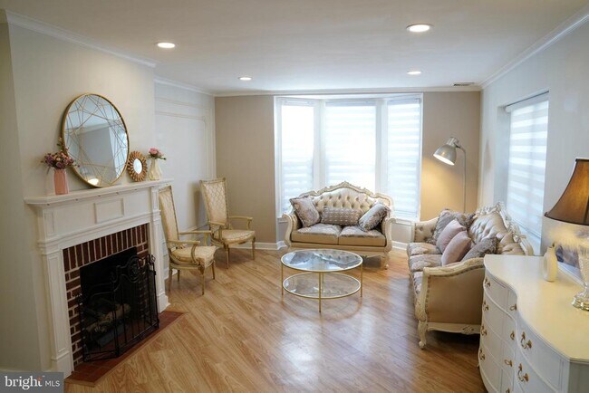 Photo - 17 Davis Ave