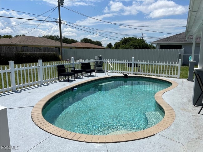Photo - 1333 SE 8th Ave