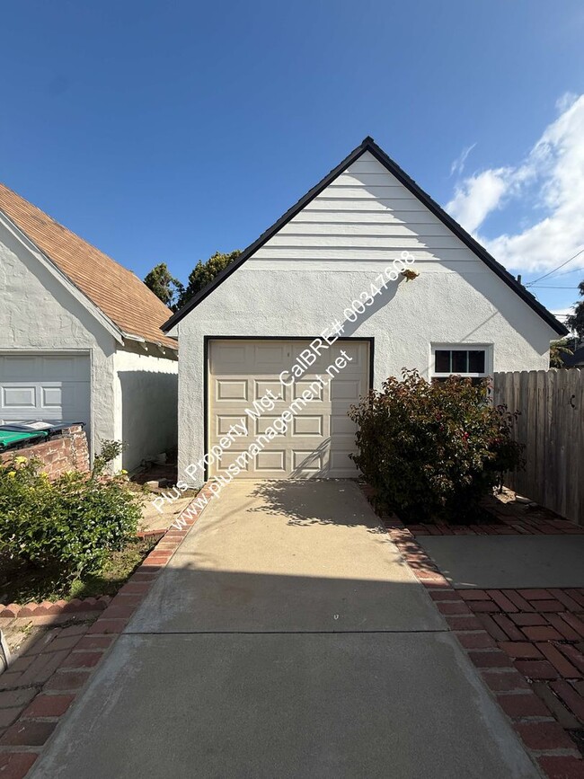 Photo - Charming Carriage District Single Story Ho... House