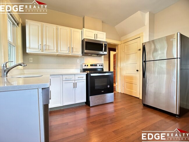 Photo - 129 Edenfield Ave Unidad 2