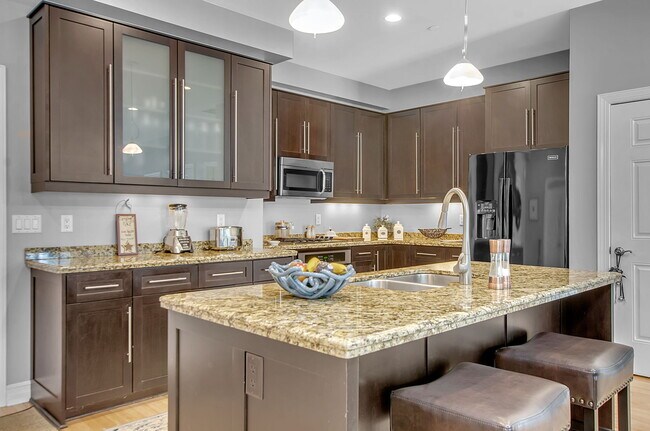 Photo - The Commons on North French