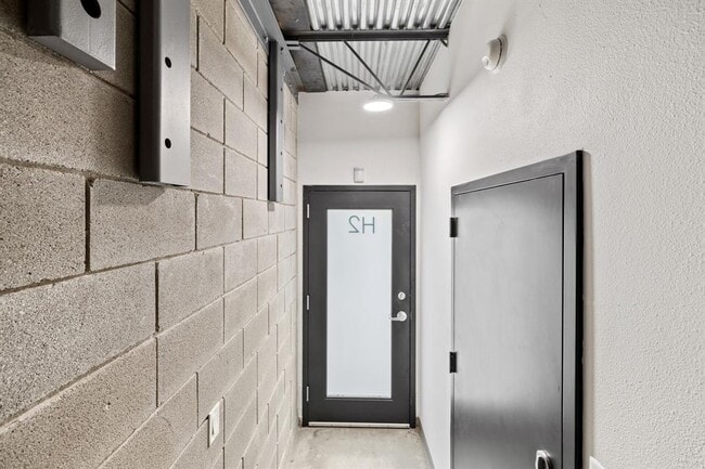 4801 S Congress Ave Unit H2