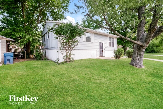 Photo - 3820 N Lawndale Ave