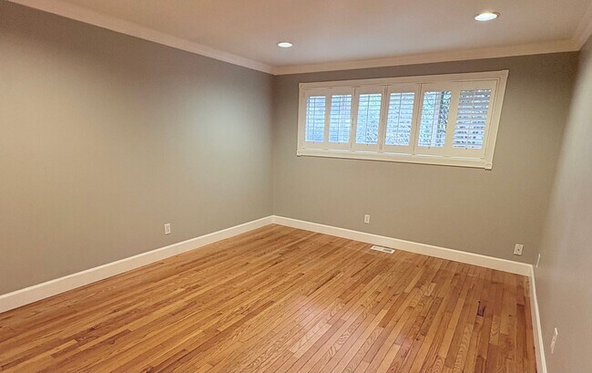 Photo - Charming 5-Bedroom Home in Prime Ballard Location!