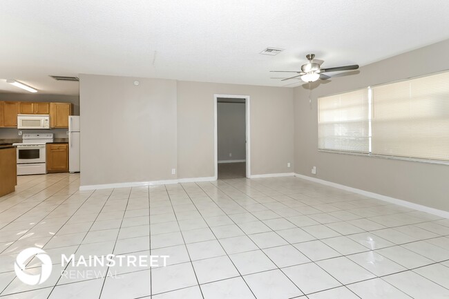 Photo - 2152 NE 1st Ct