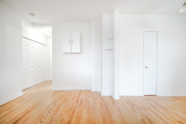 Photo - 11700 Rue Pasteur Unit 108