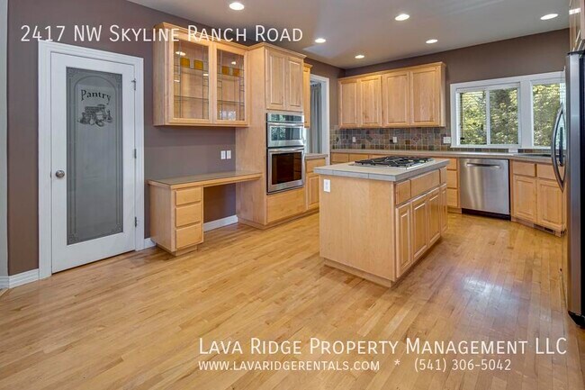Photo - 2417 NW Skyline Ranch Rd