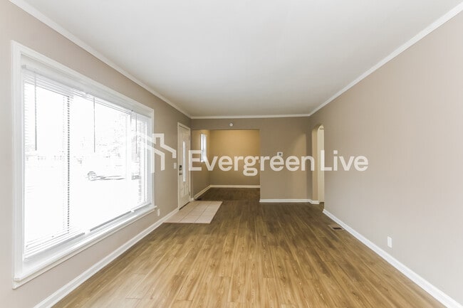 Photo - 225 Burke Ave