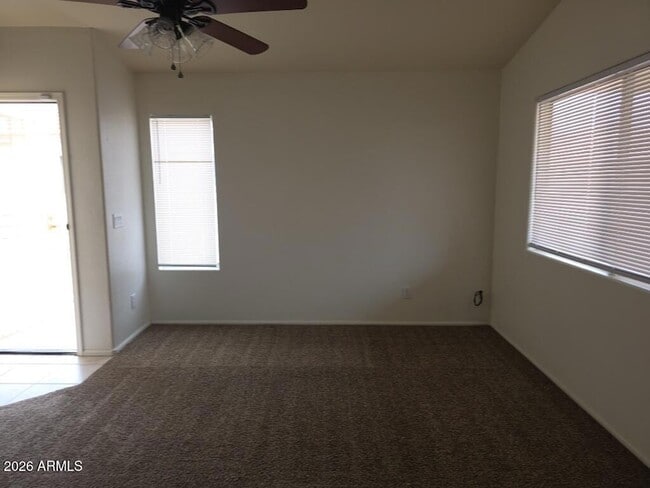 Photo - 16536 W Moreland St