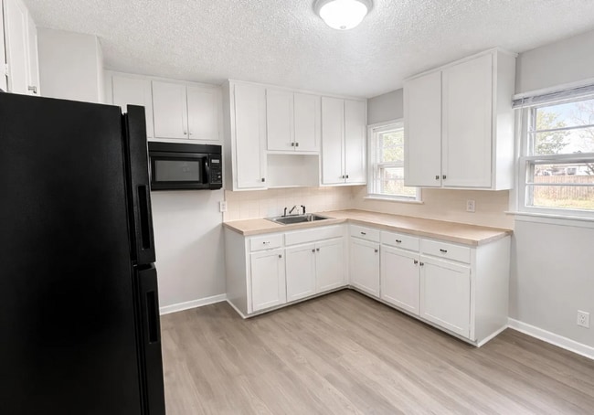 Photo - Charming 2 Bedroom 1 Bath For Rent Southeast Wichita,KS