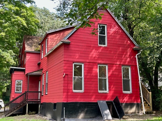 Photo - 69 Summit St