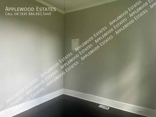 Photo - 611 Forest St