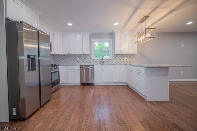 Photo - 205 Gordon Ave