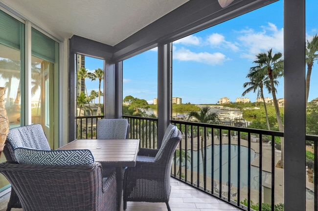 430 Cove Tower Dr