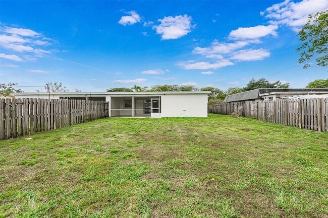 Photo - 6821-6825 NW 11th Place Unit 6825