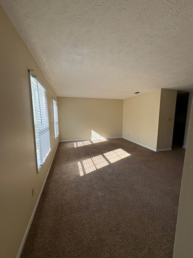 Photo - 3820 John Marshall Rd