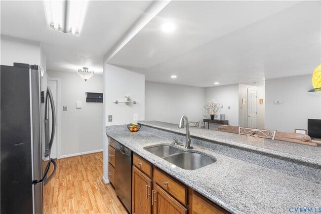 Photo - well-kept 2-bedroom, 2-bath condo