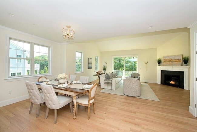 Photo - 23 Clubview Dr