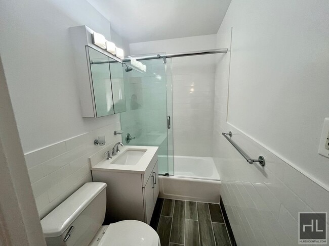 Photo - WEST 22 STREET Unit 3T