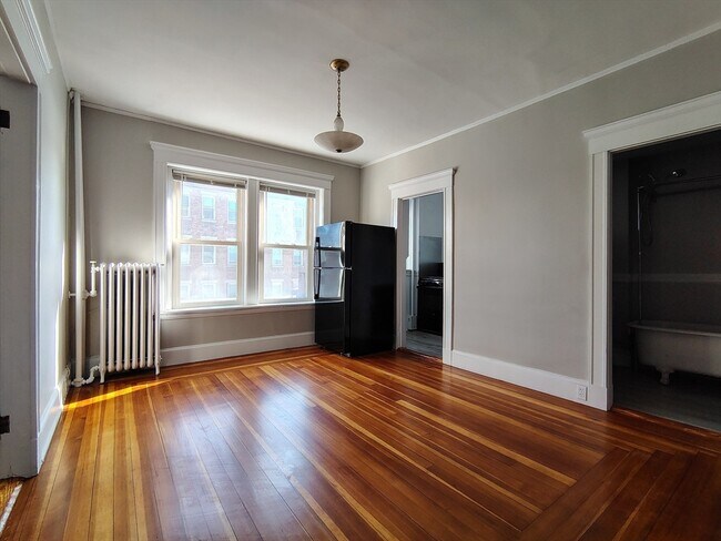 Photo - 1 Harbor St Unit 3