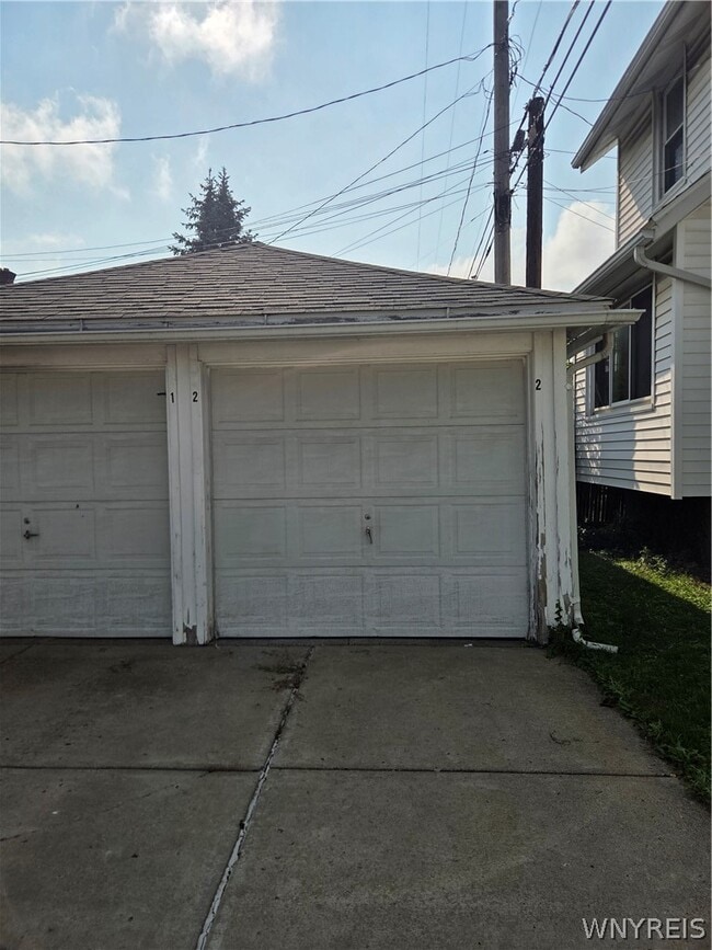 Photo - 94 Parkwood Ave