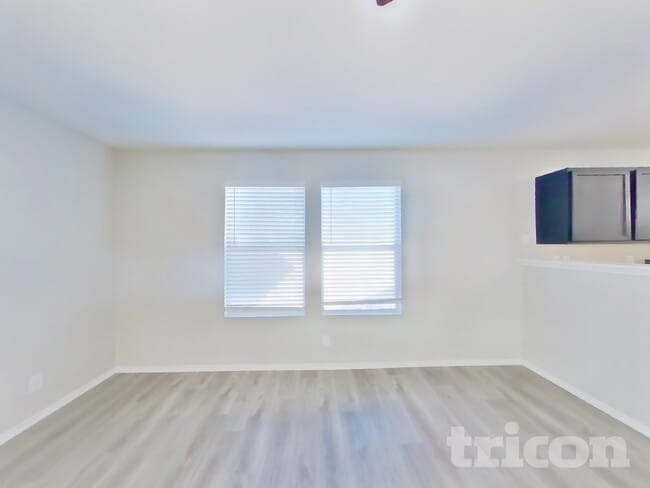 Photo - 2615 Thunder Gulch