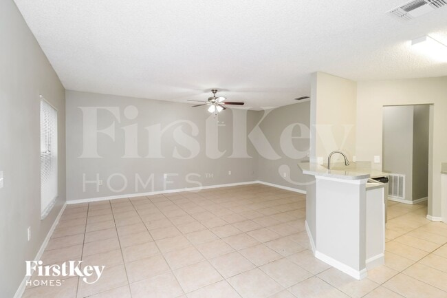 Photo - 1164 Schumann Dr