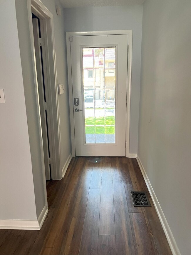 Photo - 90 Marina Cove Dr