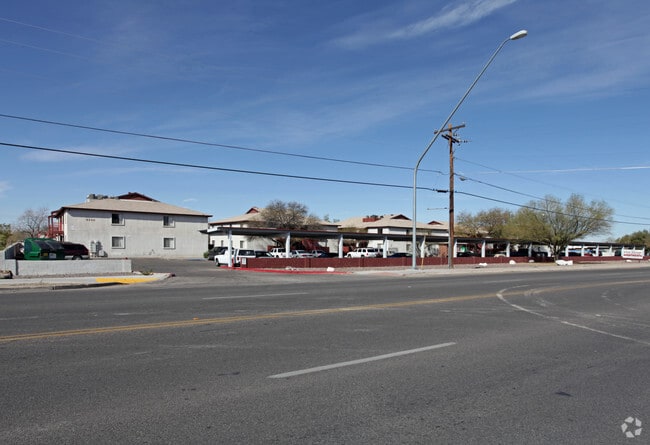 Casa Grande Village Apartments - Casa Grande Village Apartments